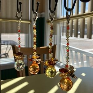 Handmade Crystal Bee Keychains🐝🌞🦚
